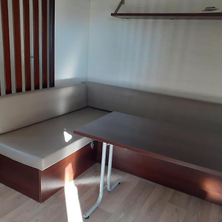 Mobilhome Agreable Sans Draps Ni Serviettes Port-la-Nouvelle Eksteriør billede