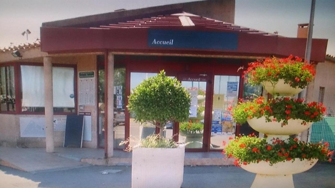 Mobilhome Agreable Sans Draps Ni Serviettes Port-la-Nouvelle Eksteriør billede